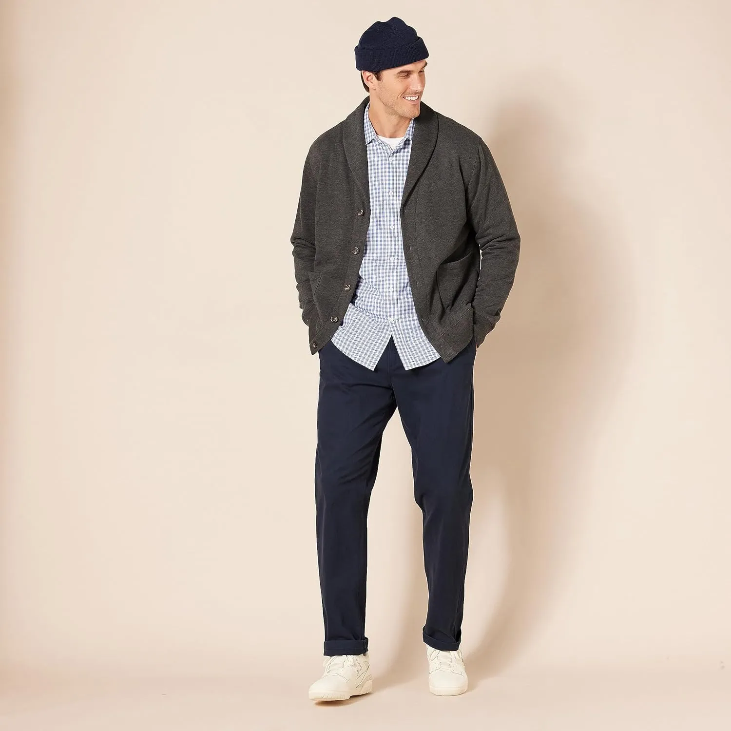 Amazon Essentials Men's Regular-Fit Long-Sleeve Casual Poplin Shirt