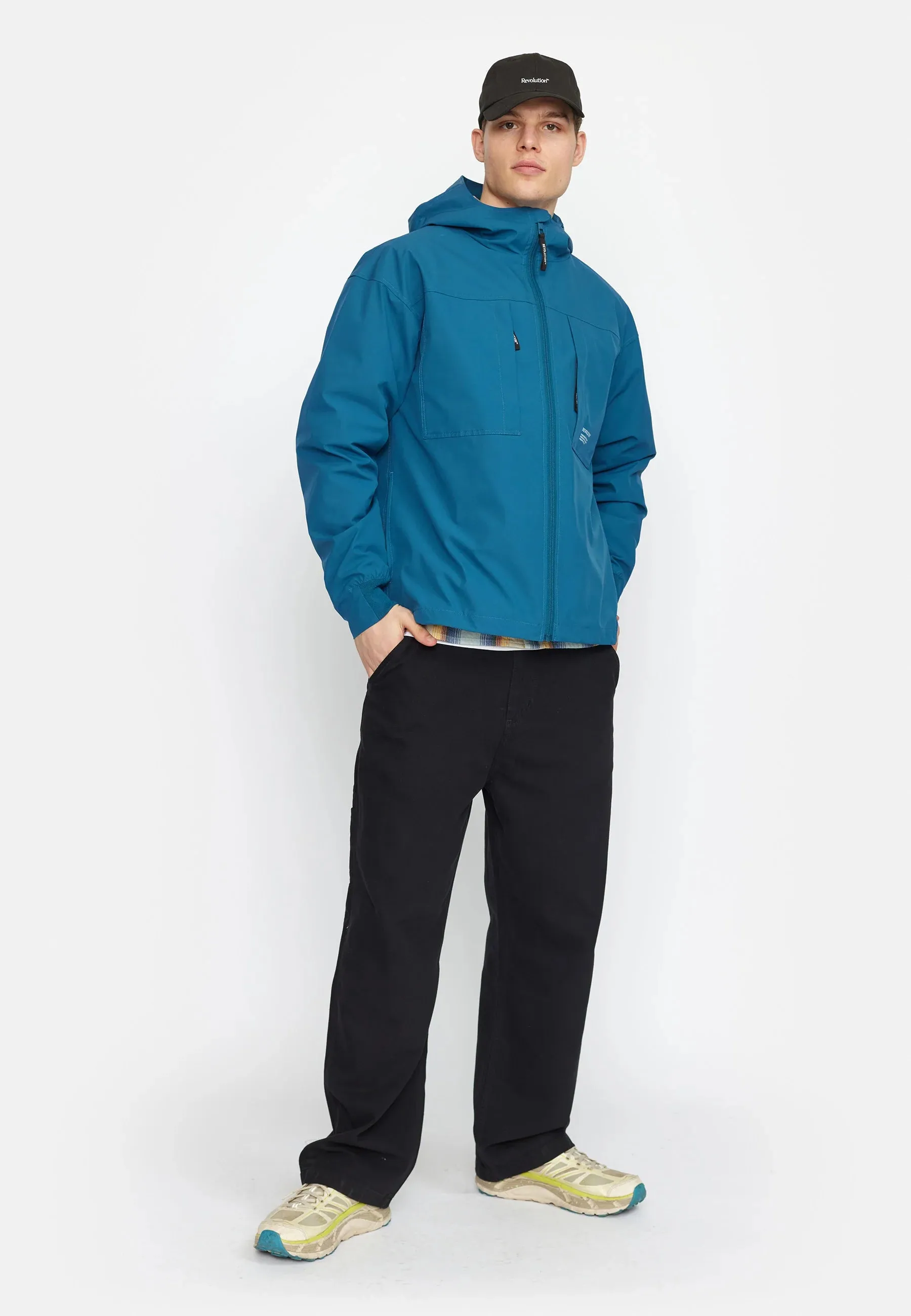 REVOLUTION |  7835 Hooded Windbreaker | Dark blue