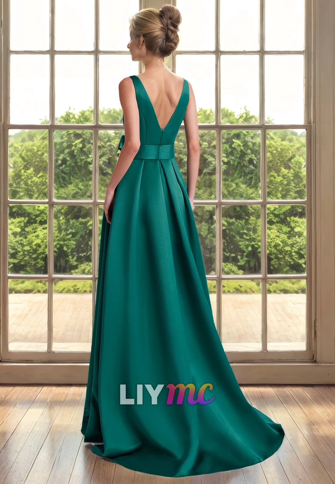 Scoop Sleeveless Sleek Satin Pleated A-Line Mother of Bride Dress Cocktail Dress