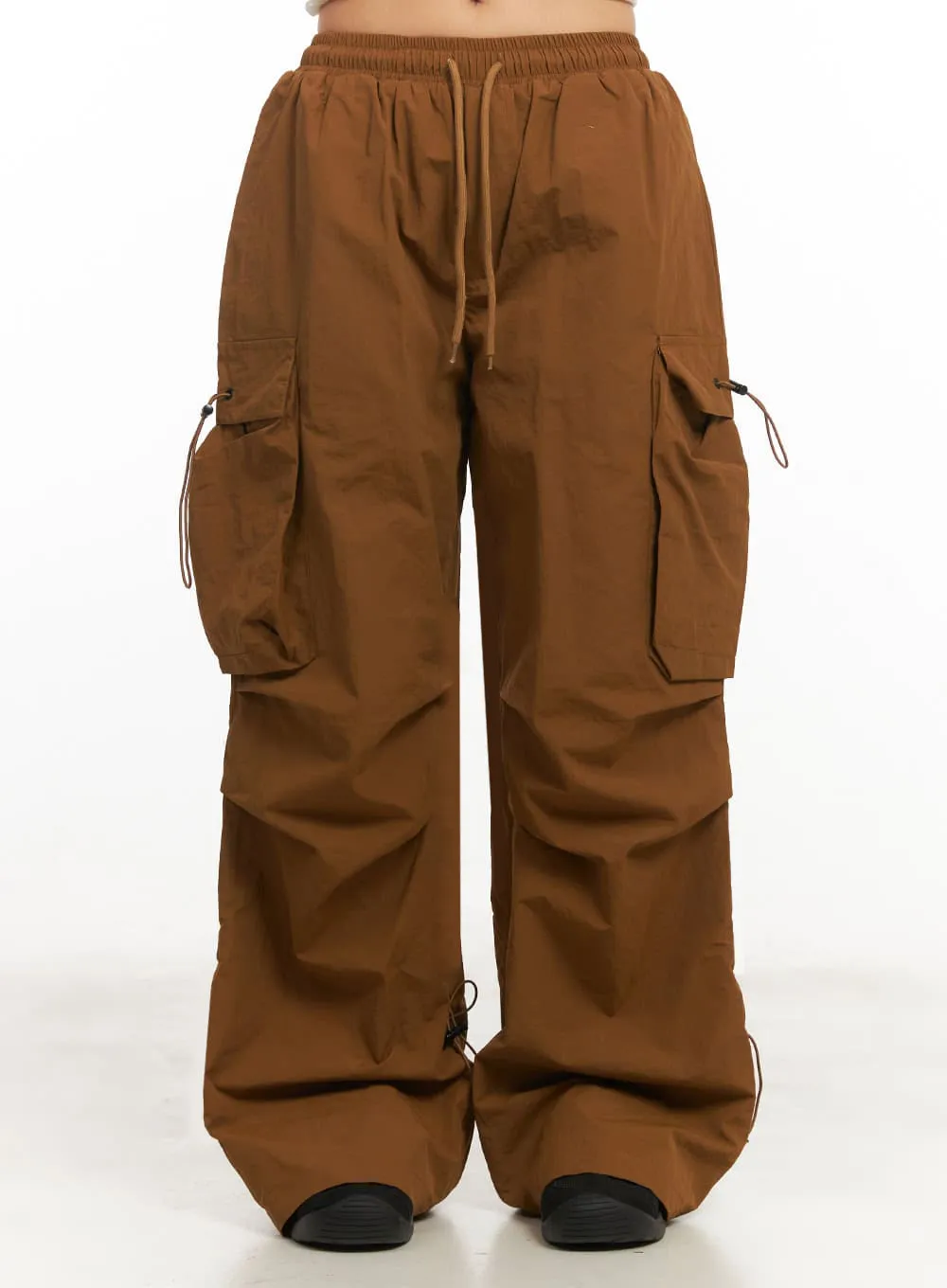 Shirred Cargo Windbreaker Pants IM525