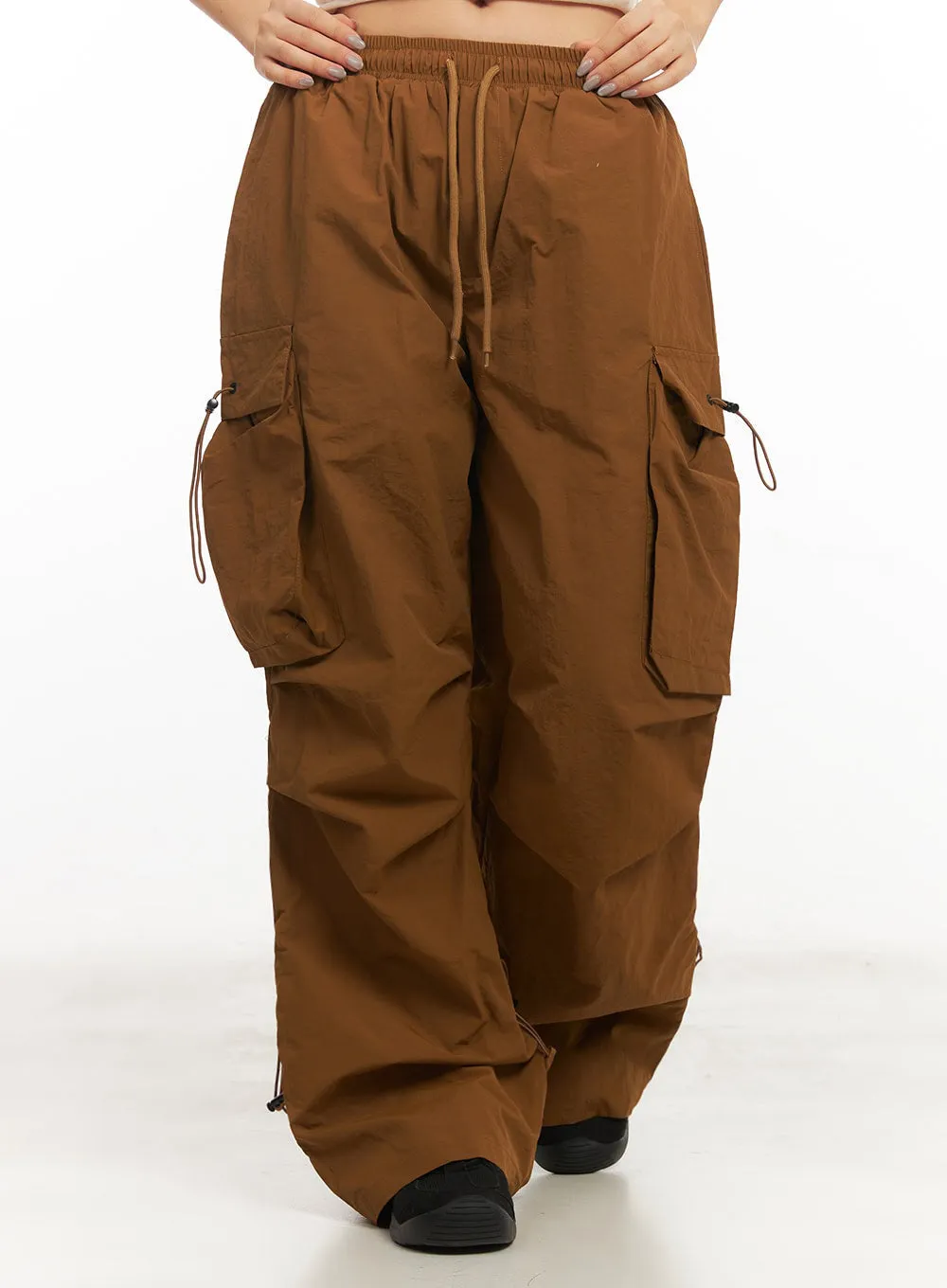 Shirred Cargo Windbreaker Pants IM525