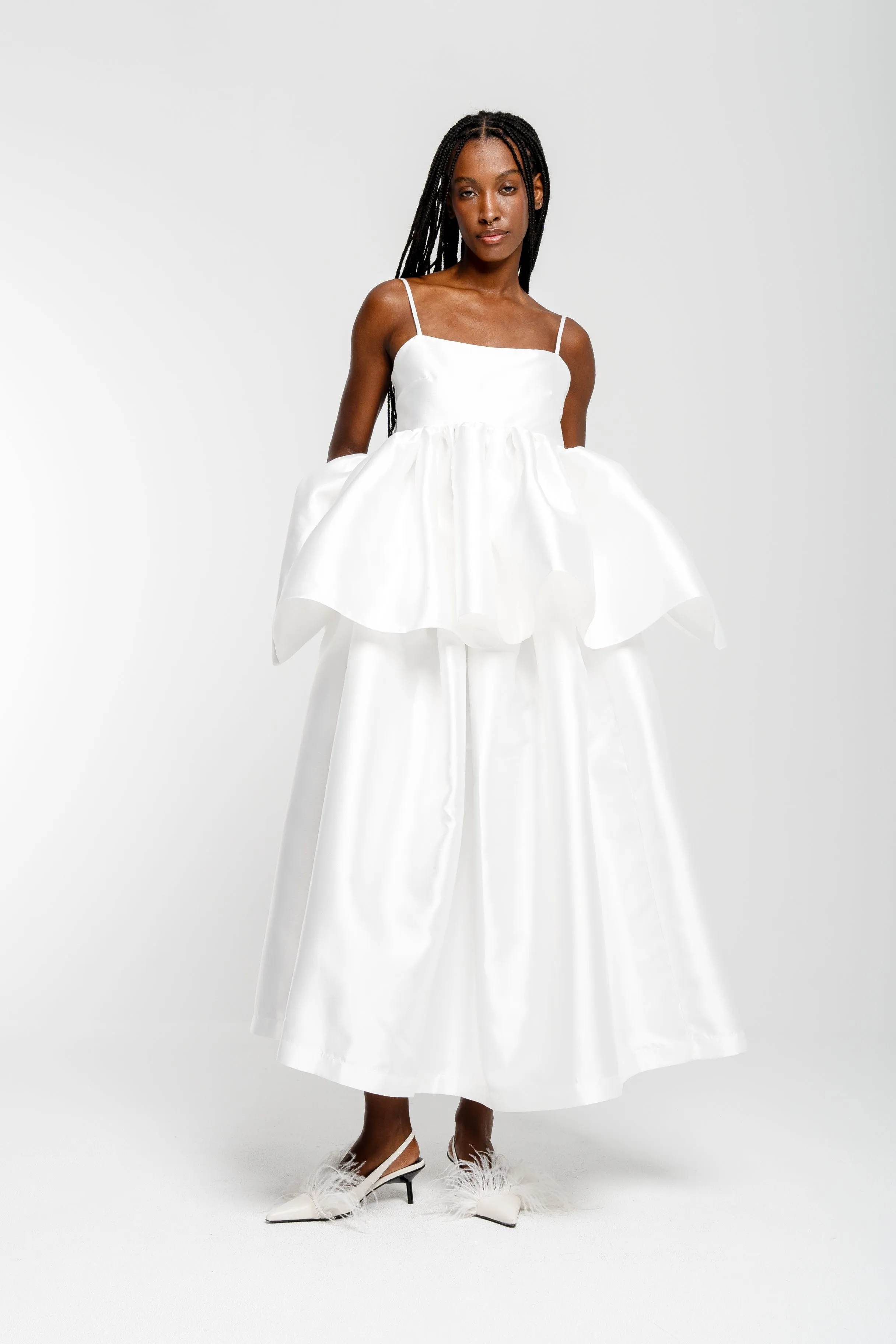 WHITE HIGH WAIST PLEATED FULL SKIRT