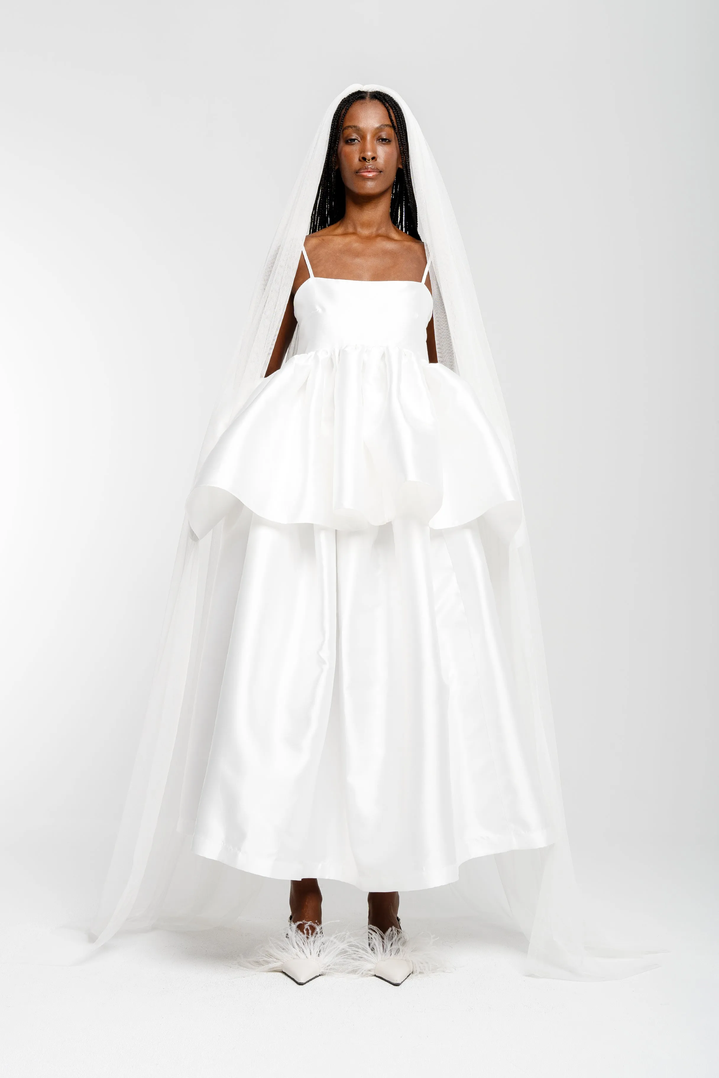 WHITE HIGH WAIST PLEATED FULL SKIRT