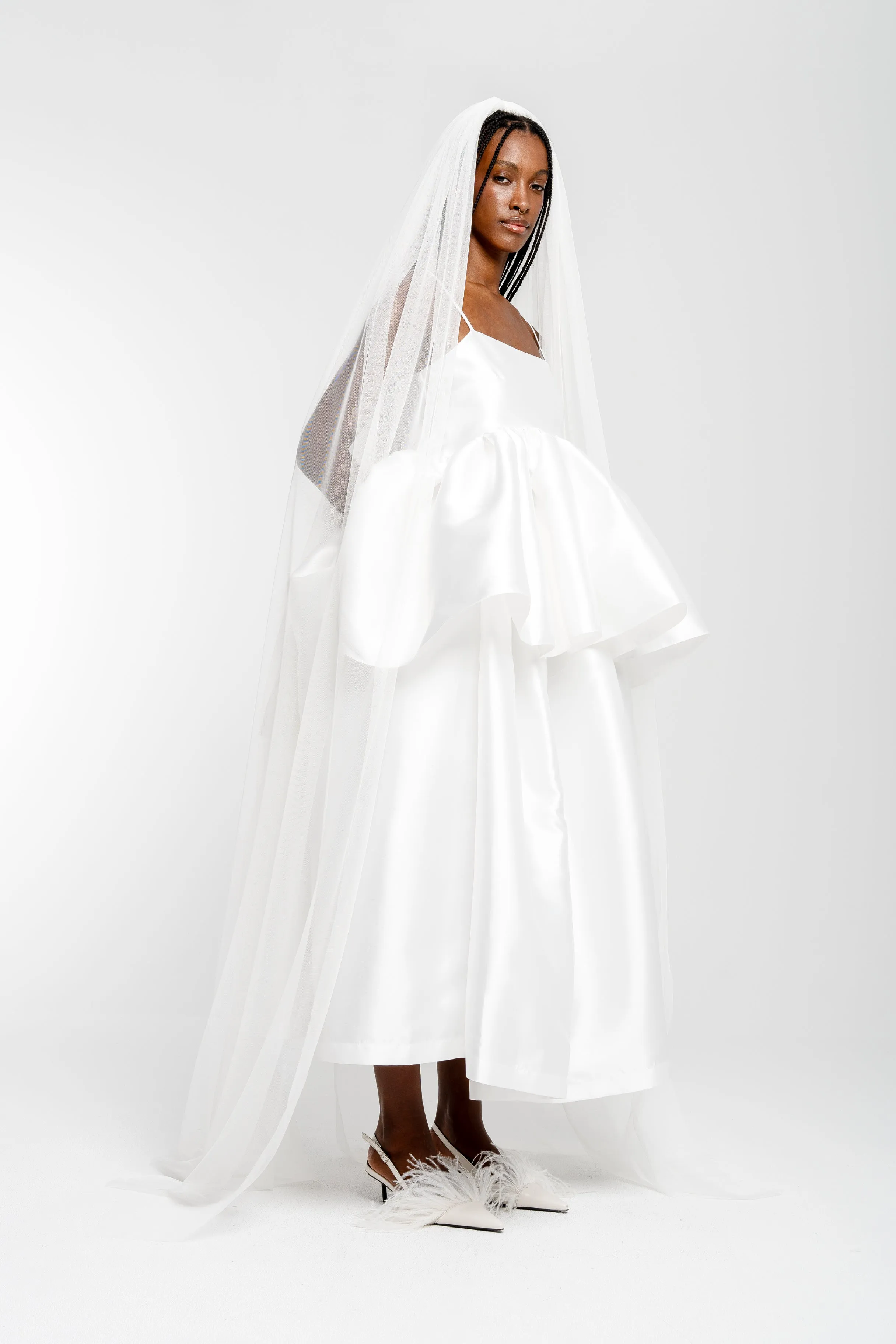 WHITE HIGH WAIST PLEATED FULL SKIRT
